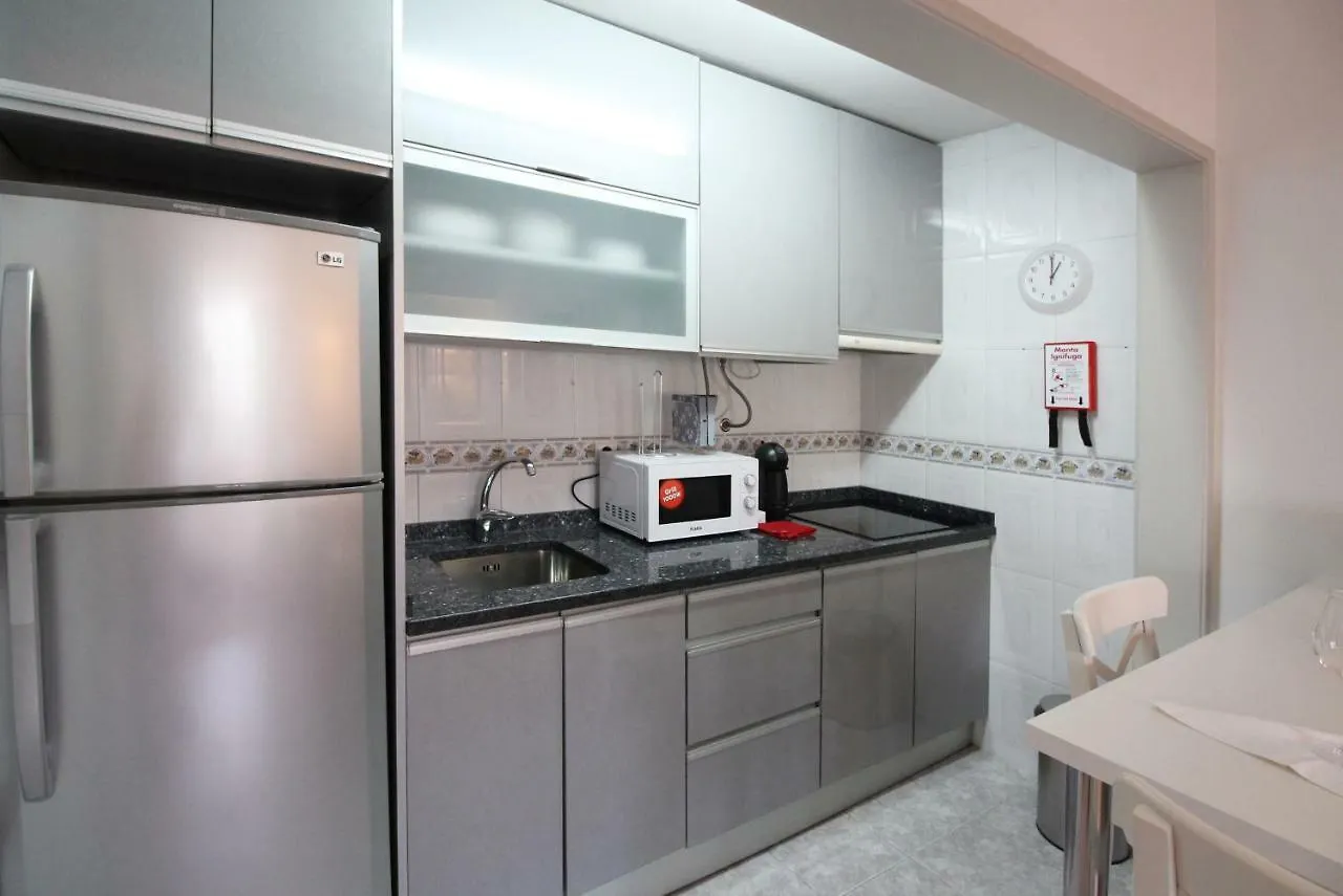 Poppy House In Anjos Apartment Lisbon Portugal