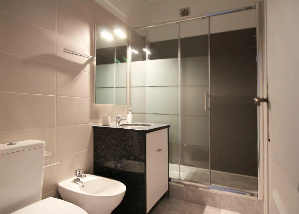 Poppy House In Anjos Apartment Lisbon