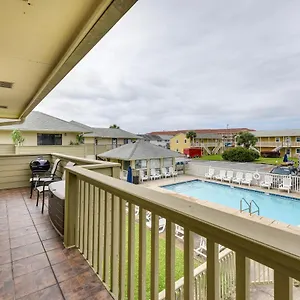 https://miramar-beach-vacation-rental-walk-to-beach.panamacity-beachhotels.com