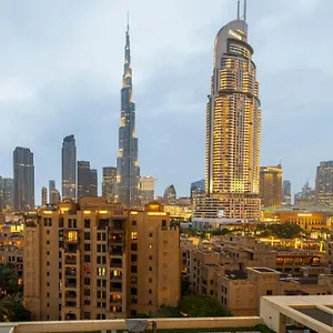 https://first-class-2br-with-full-dubai-skyline-sea-view-4.dubaihotelsoffers.com